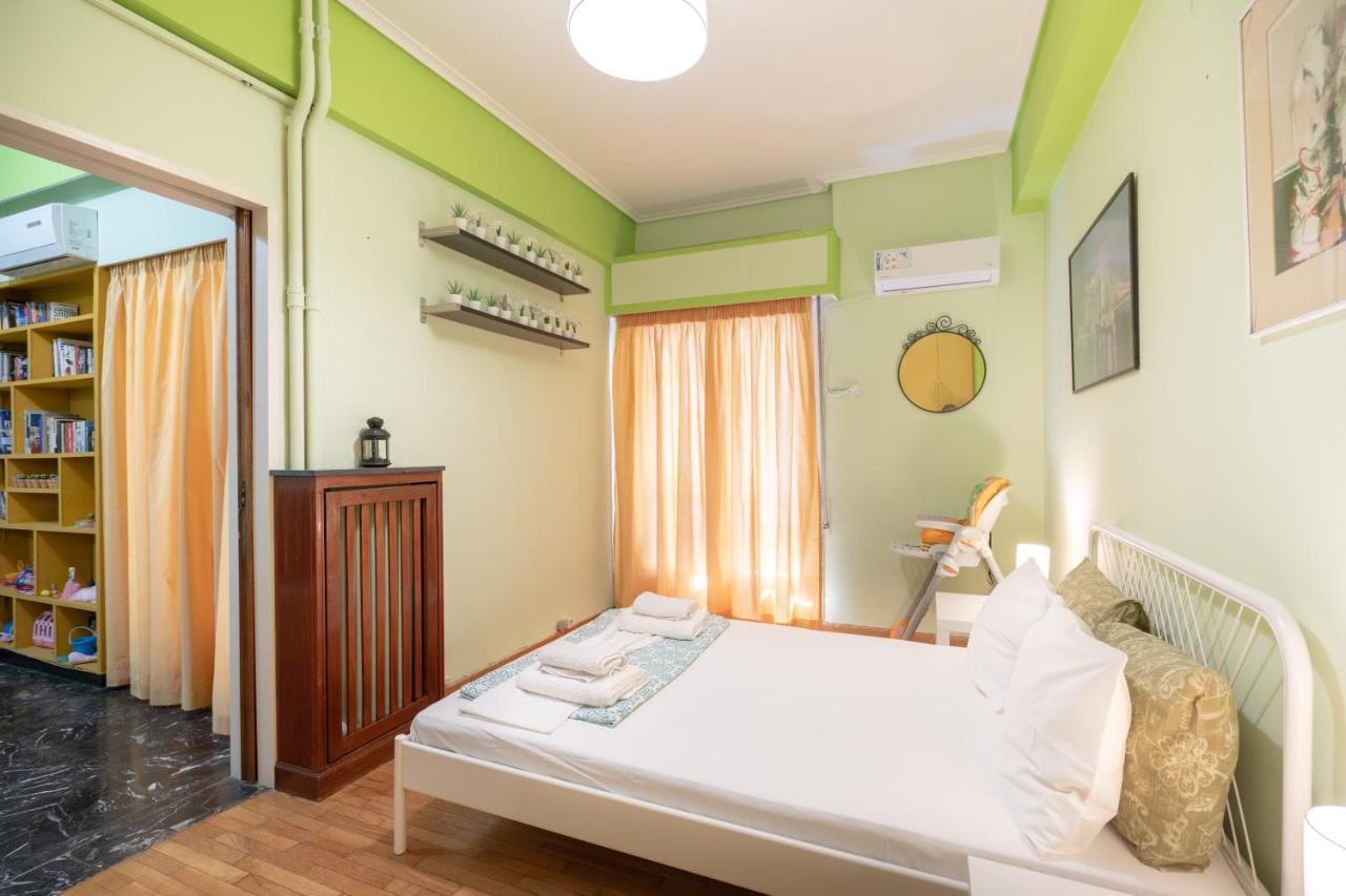 Ampelokipi Metro St. 2 Bedrooms 6 Pers. Apartment Athènes Extérieur photo