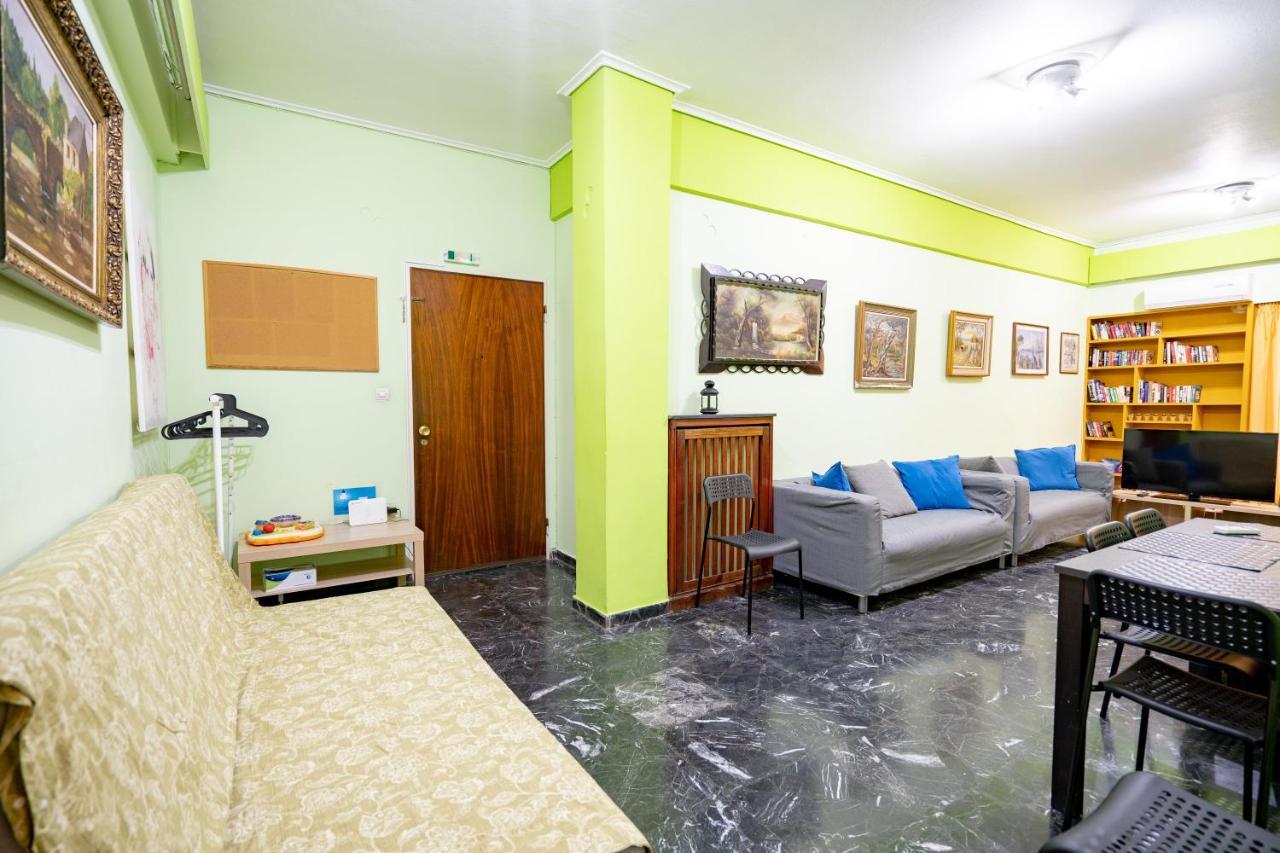 Ampelokipi Metro St. 2 Bedrooms 6 Pers. Apartment Athènes Extérieur photo