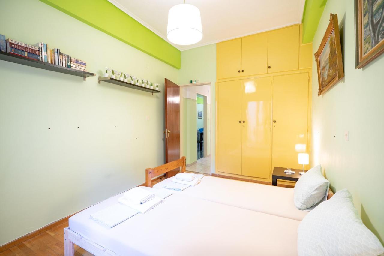 Ampelokipi Metro St. 2 Bedrooms 6 Pers. Apartment Athènes Extérieur photo