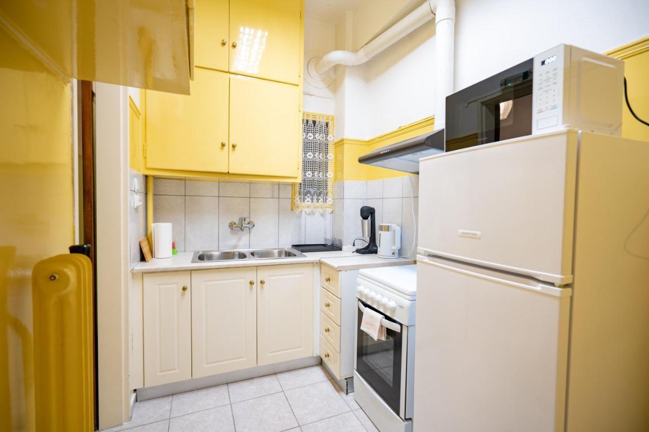 Ampelokipi Metro St. 2 Bedrooms 6 Pers. Apartment Athènes Extérieur photo