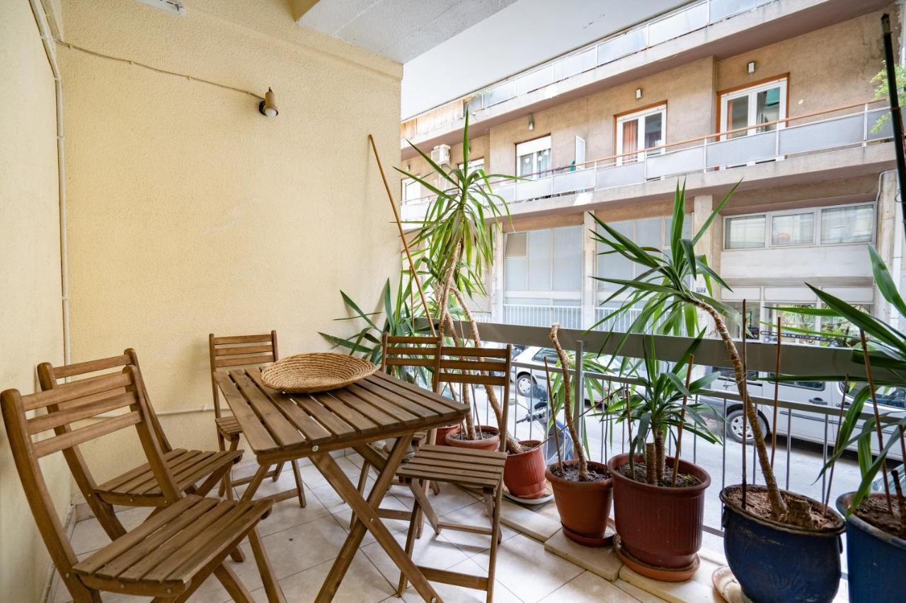 Ampelokipi Metro St. 2 Bedrooms 6 Pers. Apartment Athènes Extérieur photo